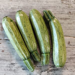 Zucchine verdi chiare